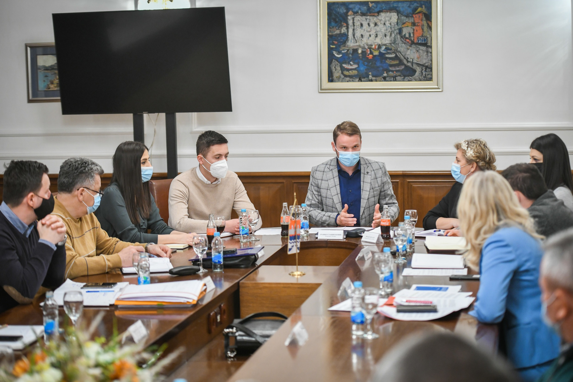 Upućen apel: Poštovanje postojećih ili pooštravanje mjera